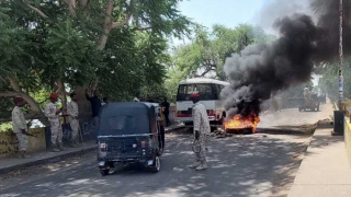 Vẫn chưa yên tiếng súng