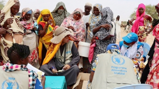 Bài toán nghiệt ngã cho những phận người