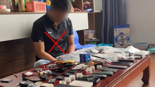 Triệt phá đường dây cung cấp thiết bị gian lận thi cử trước kỳ thi THPT Quốc gia