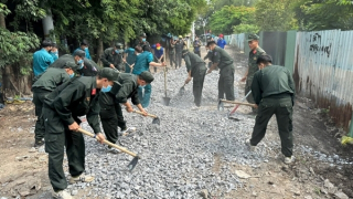 Hoạt động thiết thực trong lễ ra quân công tác dân vận của tuổi trẻ Công an tỉnh Bình Dương