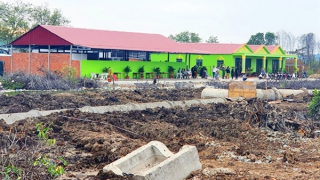 Chiếm đất, xây nhà không phép để mở tụ điểm cờ bạc ở TP Hà Tiên