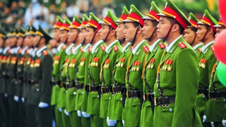 Bài cuối: Tấm lưới kín của "chiếc lồng cơ chế"