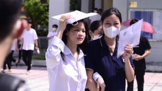 Hà Nội công bố điểm chuẩn vào lớp 10 chuyên