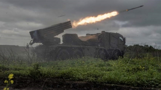 Nga tiến công mạnh mẽ trên mặt trận Donetsk