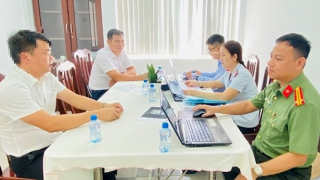 Công ty đào tạo lái xe ôtô đăng thông tin quảng cáo “thổi phồng”, sai sự thật