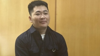 Thanh niên cất giấu "khối kim loại hình khẩu súng" lãnh án vì mua bán ma túy