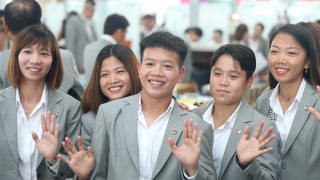 Đội tuyển nữ Việt Nam lên đường tới New Zealand