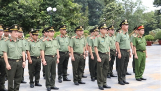 Bộ Công an dâng hương tưởng niệm, tri ân các Anh hùng, Liệt sĩ