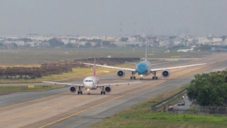 Hàng không yêu cầu kiểm soát chặt vật thể lạ trong khu bay