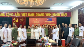 Tăng cường trao đổi kinh nghiệm giữa Bệnh viện CIMEQ Bộ Nội vụ Cuba và Bệnh viện 19-8