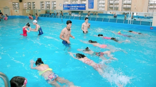 Bé trai 5 tuổi tử vong do đuối nước khi bơi tại resort