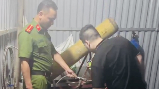 Điểm sang chiết “bóng cười” cực lớn ngụy trang trong khu vực bãi xe