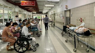 Tính đúng, tính đủ giá viện phí để vận hành hoạt động của bệnh viện công có hiệu quả