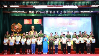 Huy động sức mạnh tổng hợp thực hiện chương trình “Mẹ đỡ đầu”