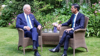 Ukraine phủ bóng thượng đỉnh NATO