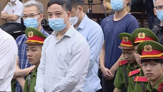 Vợ cựu Thư ký Thứ trưởng hứa sẽ nộp hết số tiền chồng đã nhận hối lộ