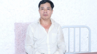 Bị bắt giữ sau 25 năm lẩn trốn