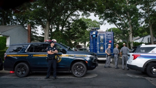 Tìm ra kẻ giết người khát máu từ mẩu bánh pizza bị vứt bỏ