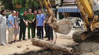 Phát hiện súng thần công Triều Nguyễn khi đào máng đặt ống thoát nước