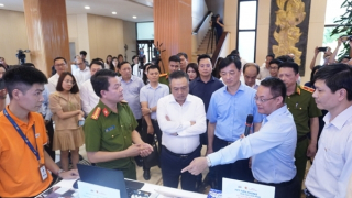 Đẩy nhanh cải cách hành chính, chuyển đổi số và Đề án 06 để phục vụ tốt nhân dân