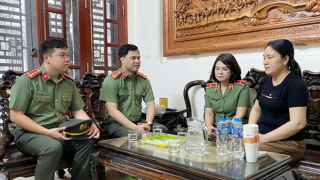 Tuổi trẻ CAND thăm hỏi, động viên thân nhân các gia đình liệt sĩ Công an