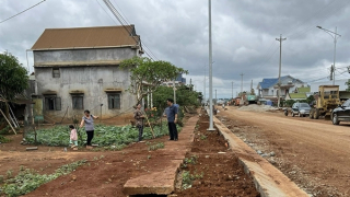 Lan tỏa phong trào hiến đất làm đường trong vùng đồng bào dân tộc thiểu số