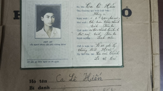 Chuẩn bị trao lại hồ sơ, kỷ vật gốc đi B của nhà thơ Lê Anh Xuân