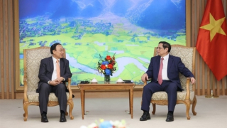 Thủ tướng Phạm Minh Chính tiếp Bộ trưởng Y tế Lào