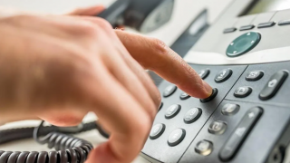 Gọi 2.761 cuộc cho tổng đài khẩn cấp vì… cô đơn