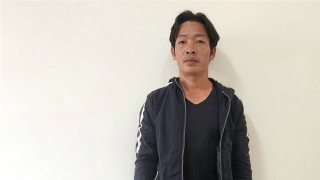 Trốn nã 4 năm vừa về thăm nhà thì bị bắt