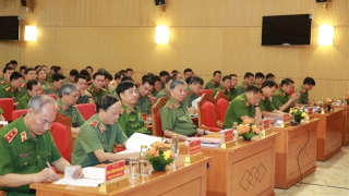 Phải có tư duy mới trong đấu tranh phòng, chống các loại tội phạm từ truyền thống đến hiện đại