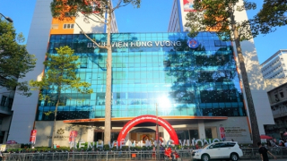 Khám sức khỏe miễn phí cho những em bé chào đời trong tâm dịch COVID-19