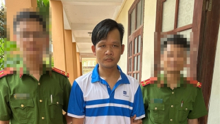 Bị chồng tạt axít, người phụ nữ có nguy cơ mù loà vĩnh viễn