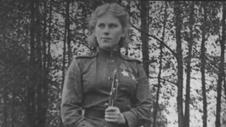 Chuyện buồn của siêu xạ thủ “một viên đạn diệt một phát xít”