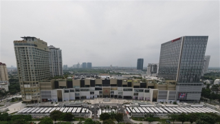 Bên trong tổ hợp thương mại Lotte lớn nhất Việt Nam