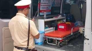 Xin được thắp nén hương trước vong linh liệt sĩ