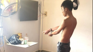 Hai anh em ruột mua súng "phòng thân" khi buôn bán ma túy