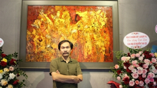Hoạ sĩ Nguyễn Thái Cớ: “Gọi mùa” bằng triển lãm tranh sơn mài