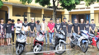 Khởi tố băng “quái xế” vác mã tấu hỗn chiến ở Phủ Lý