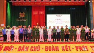 Gặp mặt 5 năm thành lập Cục Cảnh sát Quản lý tạm giữ, tạm giam và thi hành án hình sự tại cộng đồng