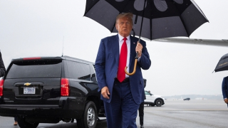 Trình diện tòa, ông Trump tuyên bố vô tội