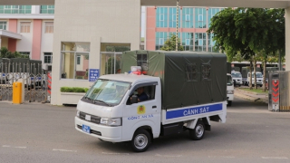 Công an tỉnh Vĩnh Long cấp ôtô tải chuyên dụng cho Công an xã, thị trấn