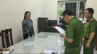 Vì sao cô đồng bổ cau “đúng nhận, sai cãi” bị bắt?