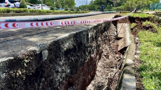 Đường Hồ Chí Minh đoạn qua Đắk Nông tiếp tục sạt lở nghiêm trọng