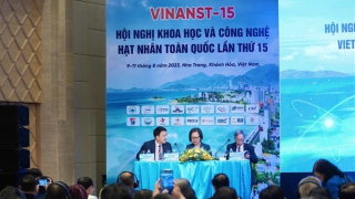 Ứng dụng năng lượng nguyên tử vì mục đích hòa bình