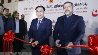 Chủ tịch Quốc hội Vương Đình Huệ dự khai mạc Tuần lễ Văn hóa Việt Nam tại Iran