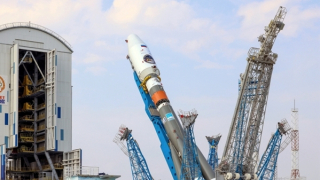 Nga phóng tàu đổ bộ Mặt Trăng