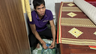 Lái xe đường dài trộm cắp trang sức giá trị hơn 400 triệu đồng