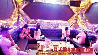 Hàng chục nhân viên và khách karaoke dương tính với ma túy