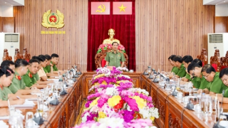 Công an TP Cần Thơ đẩy nhanh tiến độ kích hoạt tài khoản định danh điện tử